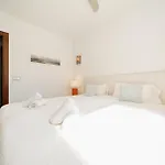 Privada Con Piscina Y Jardin En Chapas, 马尔韦利亚
