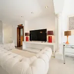 Privada Con Piscina Y Jardin En Chapas, * 马尔韦利亚