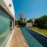 Privada Con Piscina Y Jardin En Chapas, 马尔韦利亚