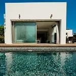 Privada Con Piscina Y Jardin En Chapas, 马尔韦利亚