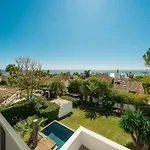 Privada Con Piscina Y Jardin En Chapas, * 马尔韦利亚