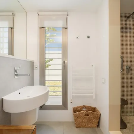 Privada Con Piscina Y Jardin En Chapas, *