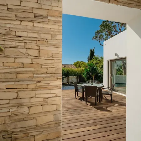 Privada Con Piscina Y Jardin En Chapas, Villa *