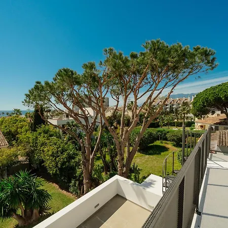 Privada Con Piscina Y Jardin En Chapas, *