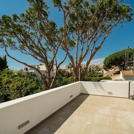 Privada Con Piscina Y Jardin En Chapas, Villa Marbella
