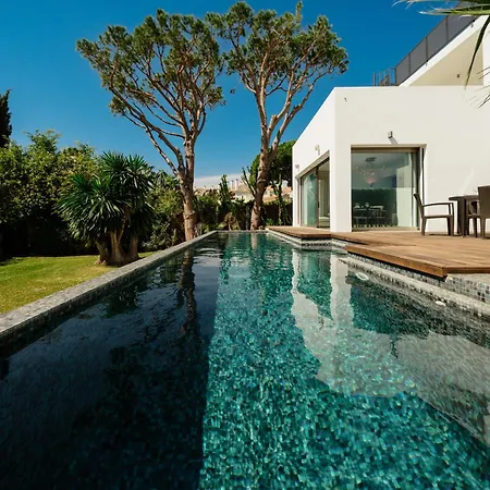 Privada Con Piscina Y Jardin En Chapas, Villa