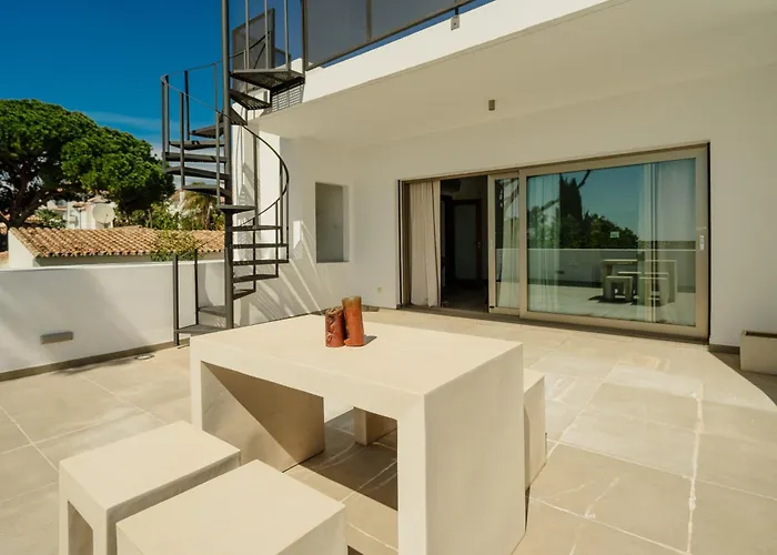 Vila Privada Con Piscina Y Jardin En Chapas, *