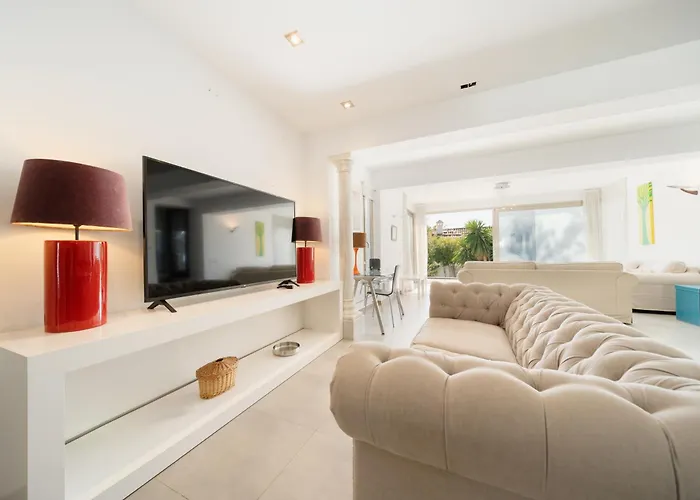 Privada Con Piscina Y Jardin En Chapas, Vila