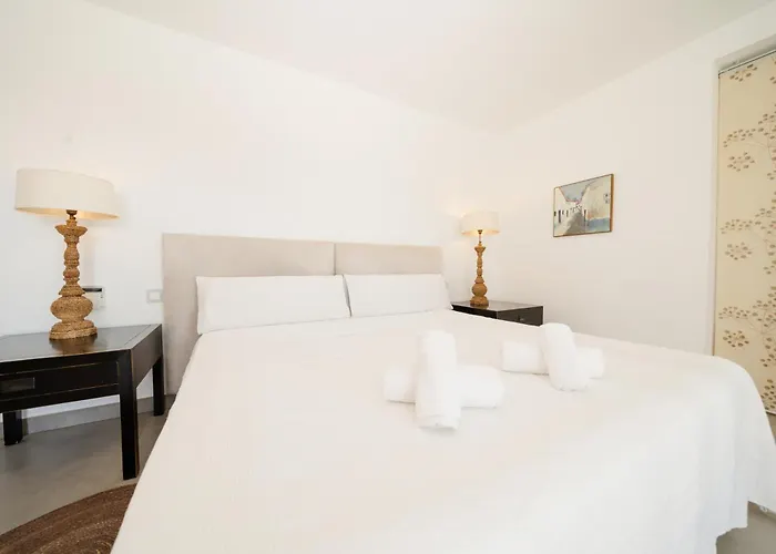 Vila Privada Con Piscina Y Jardin En Chapas,