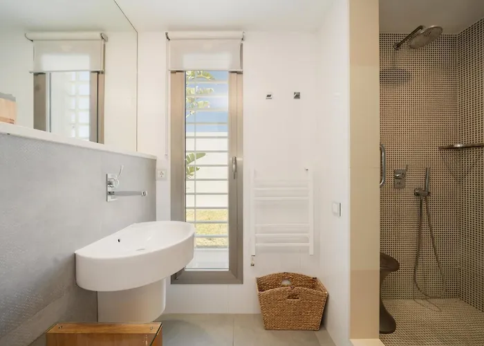 Privada Con Piscina Y Jardin En Chapas, *