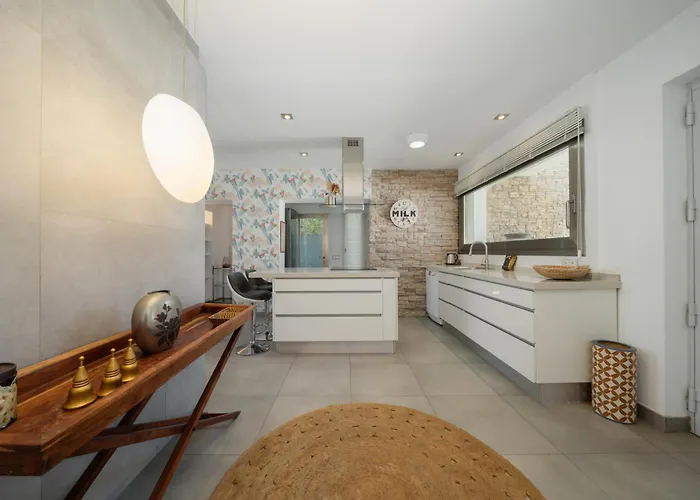 ヴィラ Privada Con Piscina Y Jardin En Chapas, *