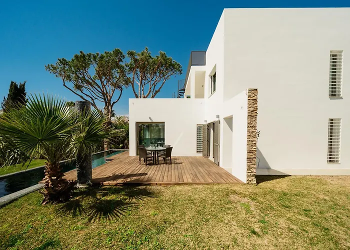 Privada Con Piscina Y Jardin En Chapas, Vila *