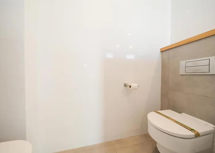 Privada Con Piscina Y Jardin En Chapas, Vila Marbella