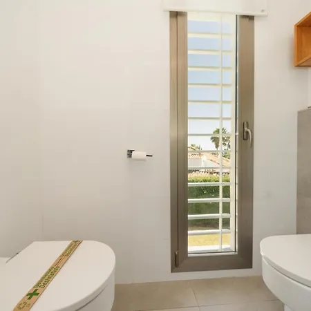 Privada Con Piscina Y Jardin En Chapas, Villa *